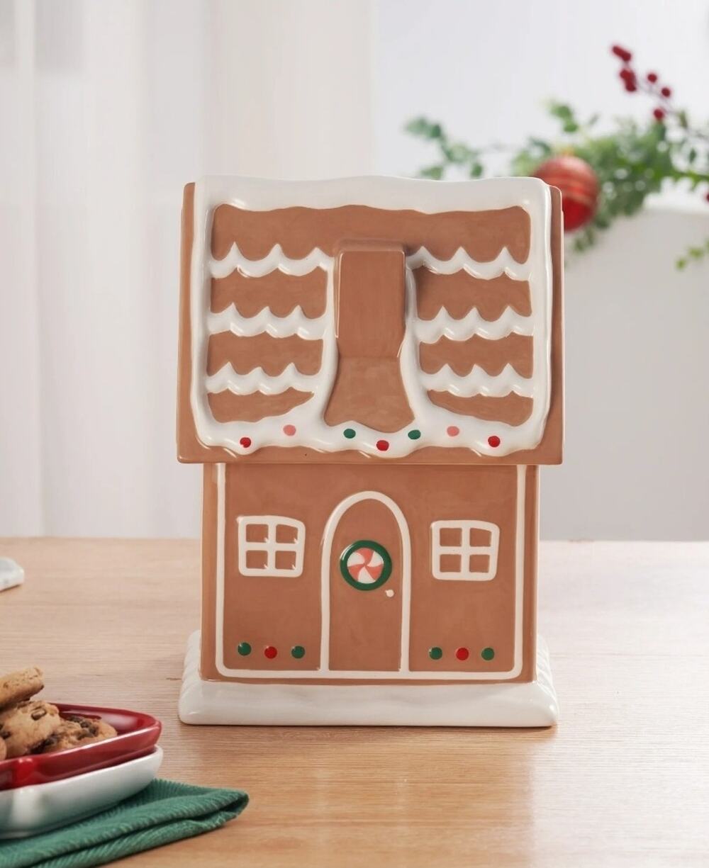 NEW! Holiday Time Ceramic Gingerbread House Christmas Cookie Jar Kitchen Decor